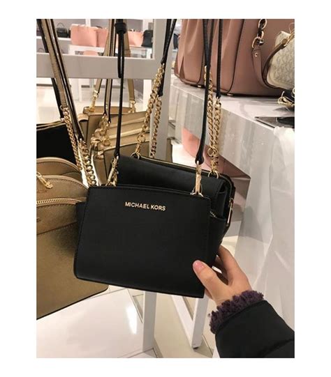 model tas michael kors terbaru|Michael Kors selempang.